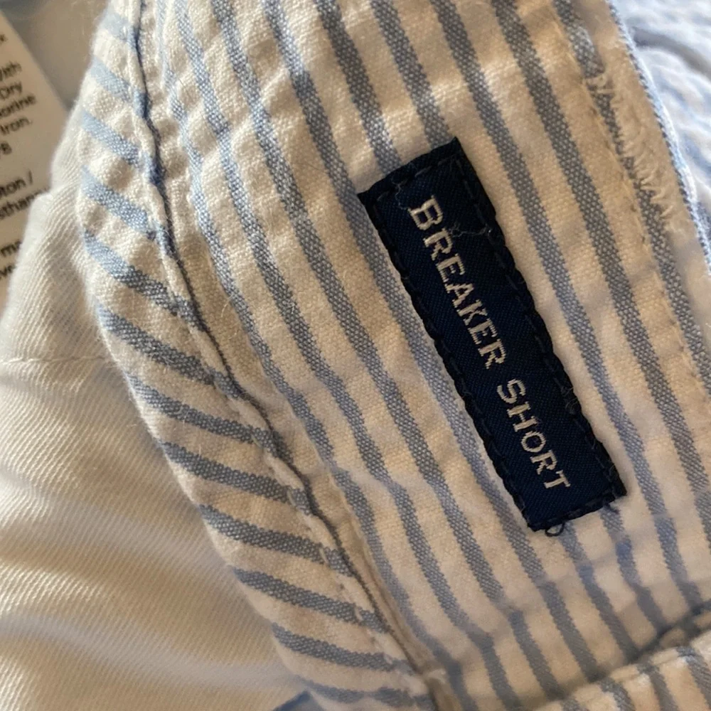 Vineyard Vines classic seersucker